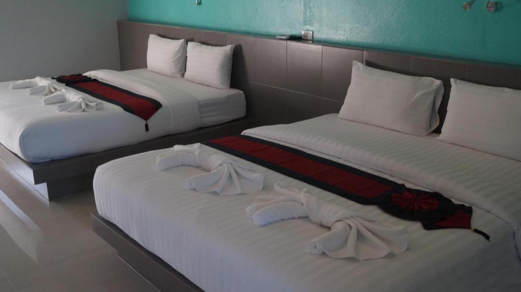 P.F Mansion Hotell Chaweng Beach Exteriör bild