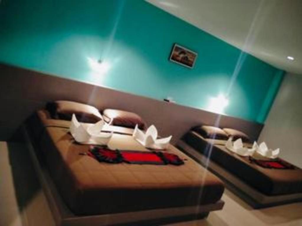 P.F Mansion Hotell Chaweng Beach Exteriör bild